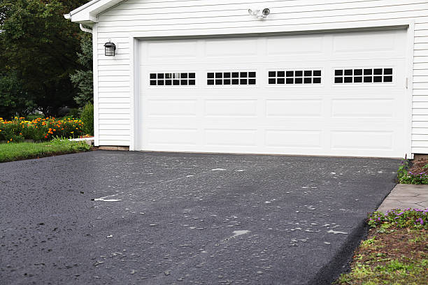 Best Garage Cleanout  in Whitg, IN